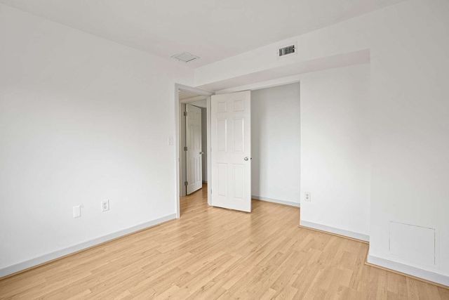 147 Kelton 712, Boston, MA 02134
