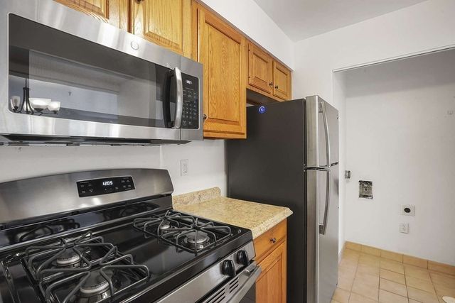 147 Kelton 712, Boston, MA 02134