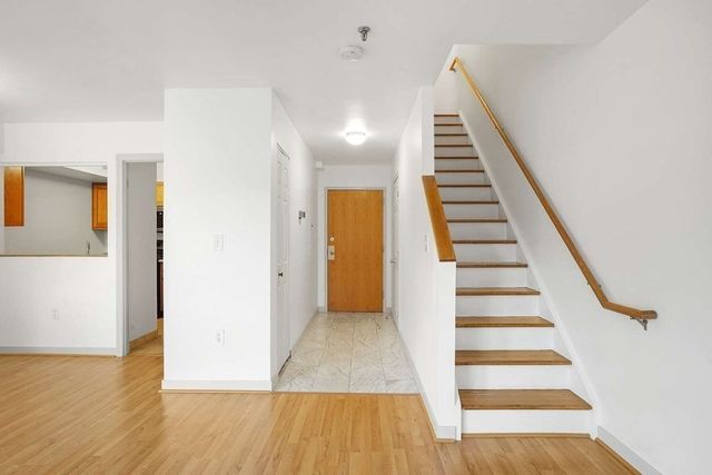 147 Kelton 712, Boston, MA 02134