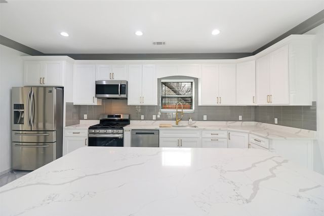 621 N Nursery Road, Irving, TX 75061