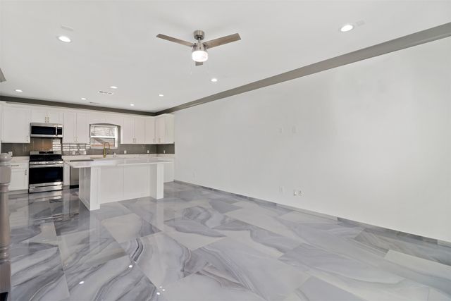 621 N Nursery Road, Irving, TX 75061