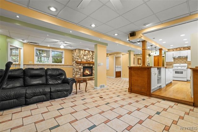 1465 Genesee Street, Pembroke, NY 14036