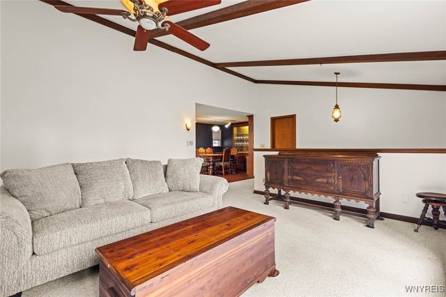 1465 Genesee Street, Pembroke, NY 14036