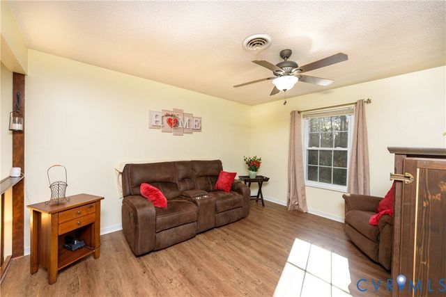 7105 Senn Way, Mechanicsville, VA 23111