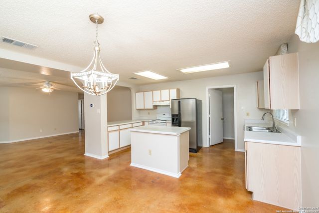 5731 bypass, San Antonio, TX 78244