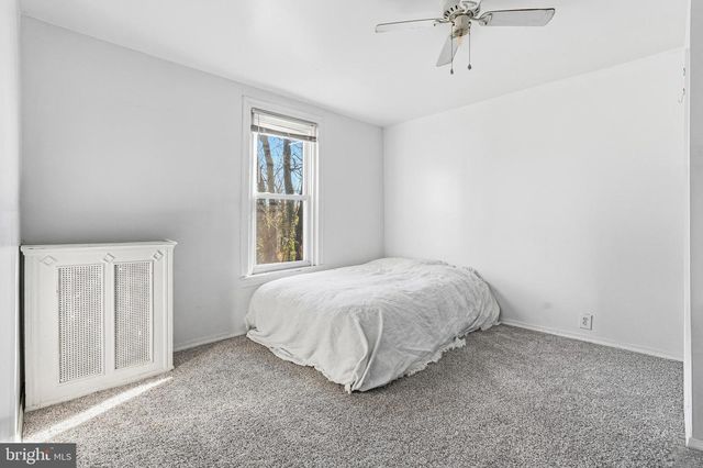 6502 LINMORE AVE, Philadelphia, PA 19142