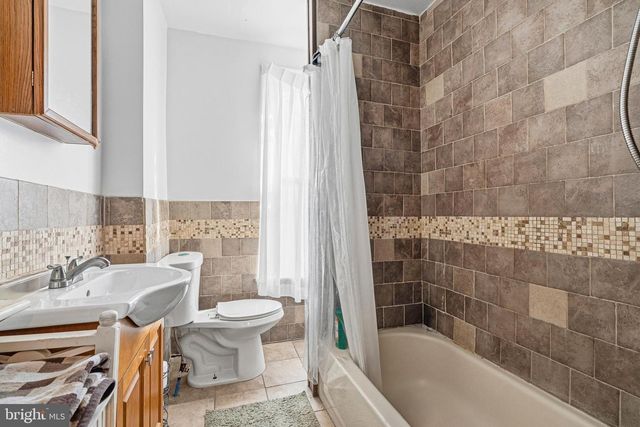 6502 LINMORE AVE, Philadelphia, PA 19142