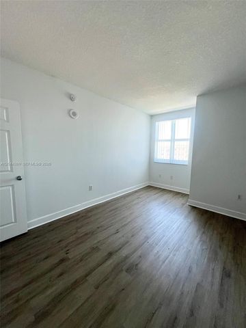 50 Menores Avenue 720, Coral Gables, FL 33134