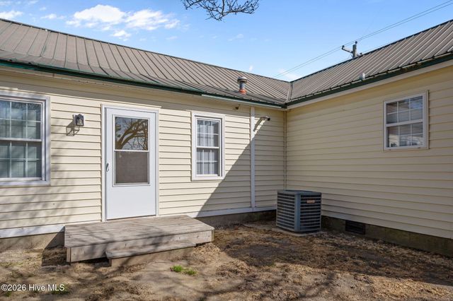 1304 Albemarle Avenue, Tarboro, NC 27886