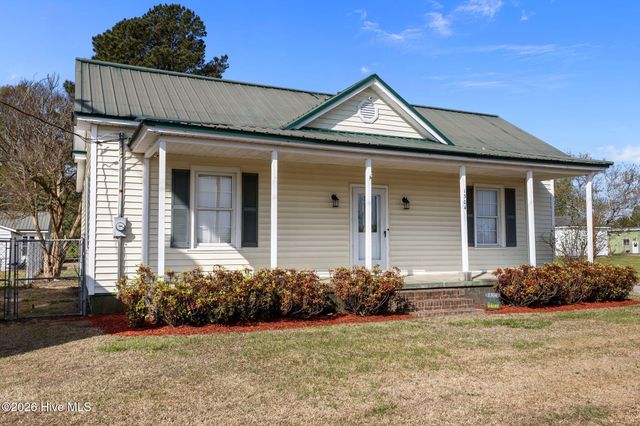 1304 Albemarle Avenue, Tarboro, NC 27886