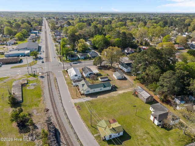 1304 Albemarle Avenue, Tarboro, NC 27886
