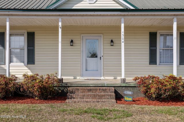 1304 Albemarle Avenue, Tarboro, NC 27886