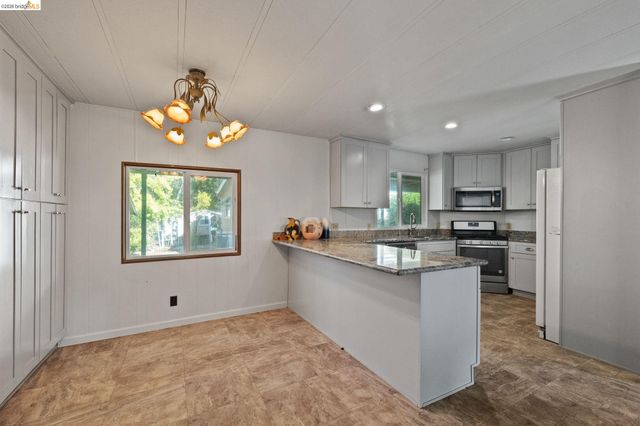 10956 Green St 186, Columbia, CA 95370