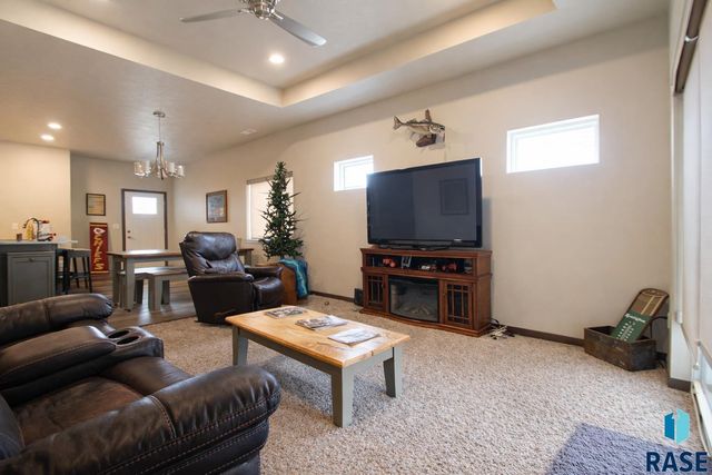 7012 Belgrave Trl Trail, Sioux Falls, SD 57106