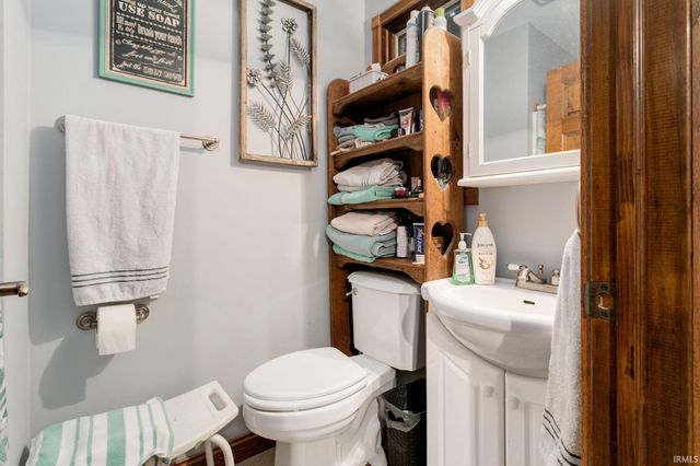 413 S Brook Avenue, Mishawaka, IN 46544