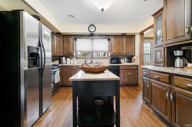 413 S Brook Avenue, Mishawaka, IN 46544