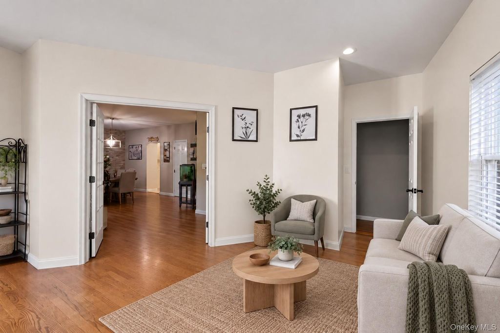 4 Sunflower Ridge Road, South Setauket, NY 11720 — photo 4