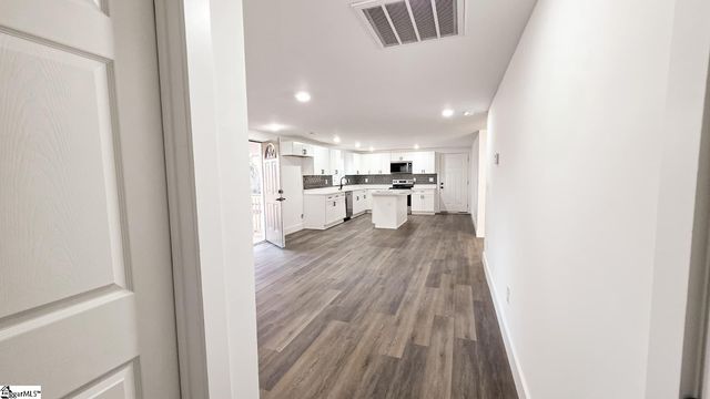 335 Blue Ridge Circle, Belton, SC 29627