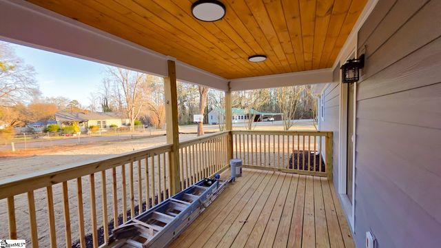 335 Blue Ridge Circle, Belton, SC 29627