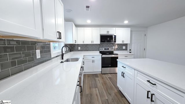 335 Blue Ridge Circle, Belton, SC 29627