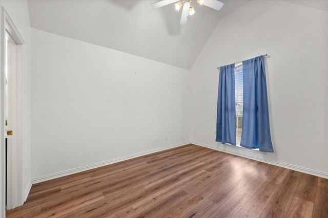 916 Riviera Drive, Mansfield, TX 76063