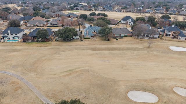 916 Riviera Drive, Mansfield, TX 76063