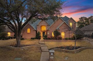 916 Riviera Drive, Mansfield, TX 76063