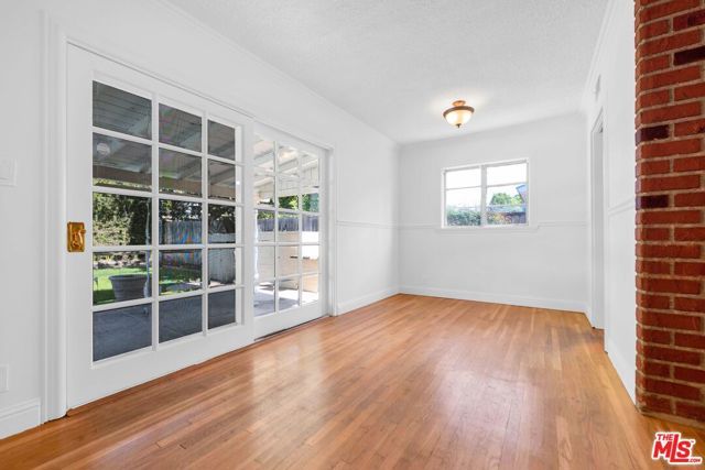 16507 Calahan Street, North Hills (los Angeles), CA 91343