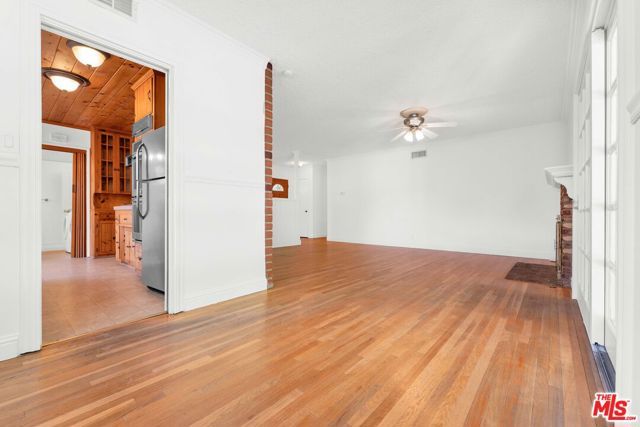 16507 Calahan Street, North Hills (los Angeles), CA 91343