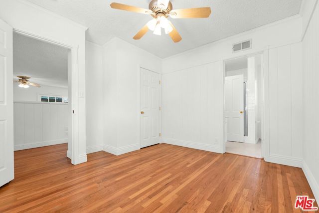 16507 Calahan Street, North Hills (los Angeles), CA 91343