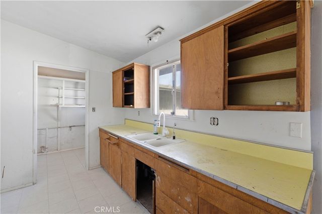 10380 Baker Road, Lucerne Valley, CA 92356