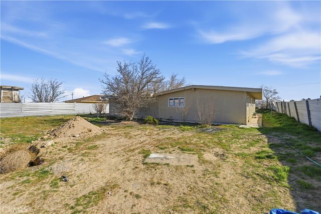 10380 Baker Road, Lucerne Valley, CA 92356