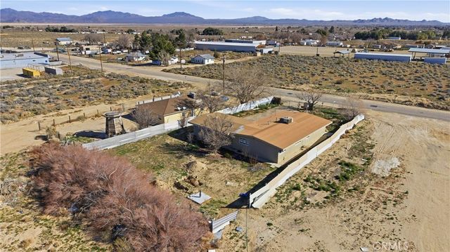 10380 Baker Road, Lucerne Valley, CA 92356
