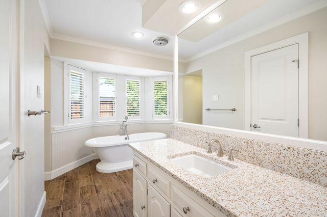 10115 Laingtree Drive, Dallas, TX 75243