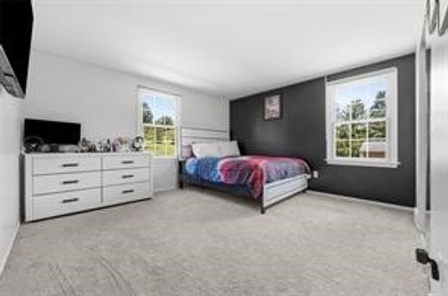 283 Brookwood Rood, Peters Twp, PA 15368