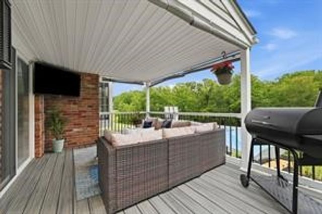 283 Brookwood Rood, Peters Twp, PA 15368