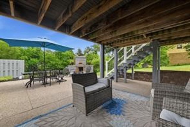 283 Brookwood Rood, Peters Twp, PA 15368