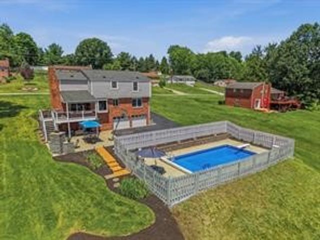 283 Brookwood Rood, Peters Twp, PA 15368
