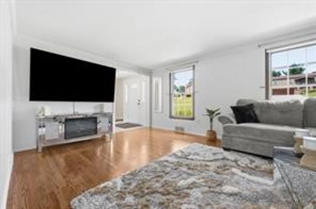 283 Brookwood Rood, Peters Twp, PA 15368