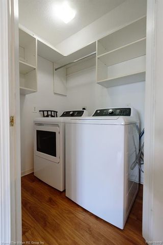 1398 Heatherwood Lane, Ann Arbor, MI 48108