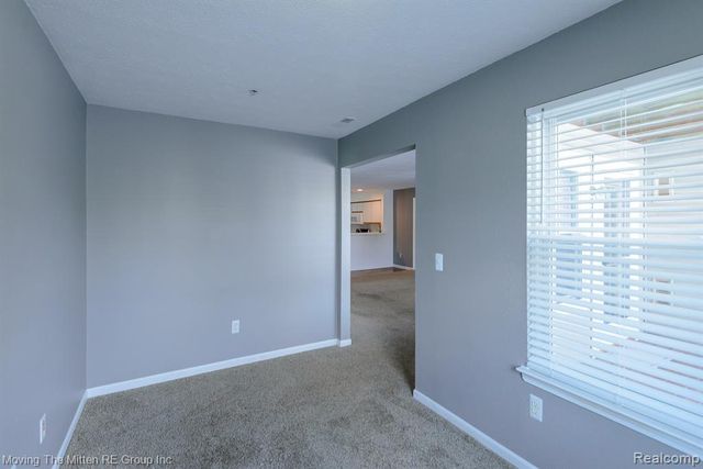 1398 Heatherwood Lane, Ann Arbor, MI 48108