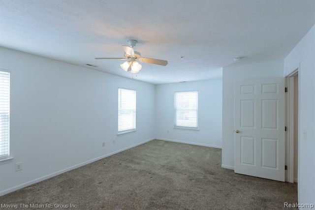 1398 Heatherwood Lane, Ann Arbor, MI 48108