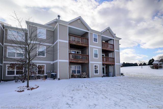 1398 Heatherwood Lane, Ann Arbor, MI 48108