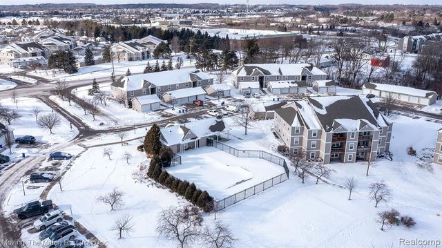 1398 Heatherwood Lane, Ann Arbor, MI 48108