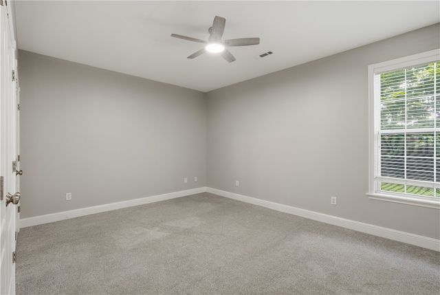 305 NW Palomino Street, Bentonville, AR 72712