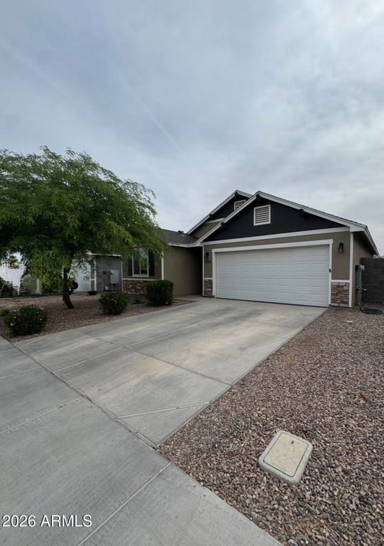 Image 1 of property listing at 5713 S 13TH Avenue, Phoenix, AZ 85041