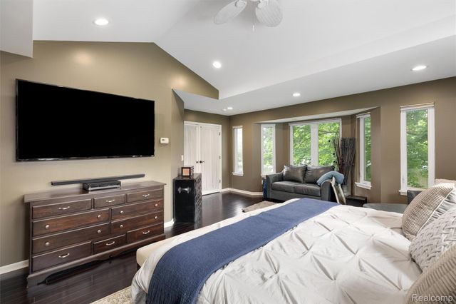 8950 Riverview, Dexter Township, MI 48169