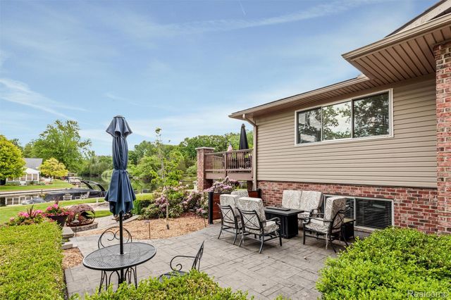 8950 Riverview, Dexter Township, MI 48169
