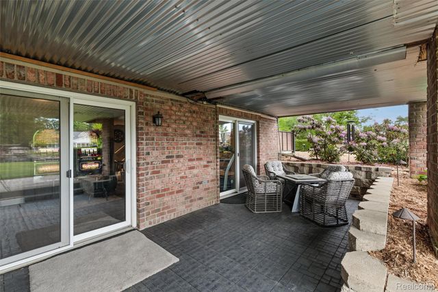 8950 Riverview, Dexter Township, MI 48169
