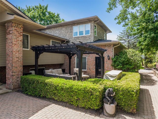 8950 Riverview, Dexter Township, MI 48169
